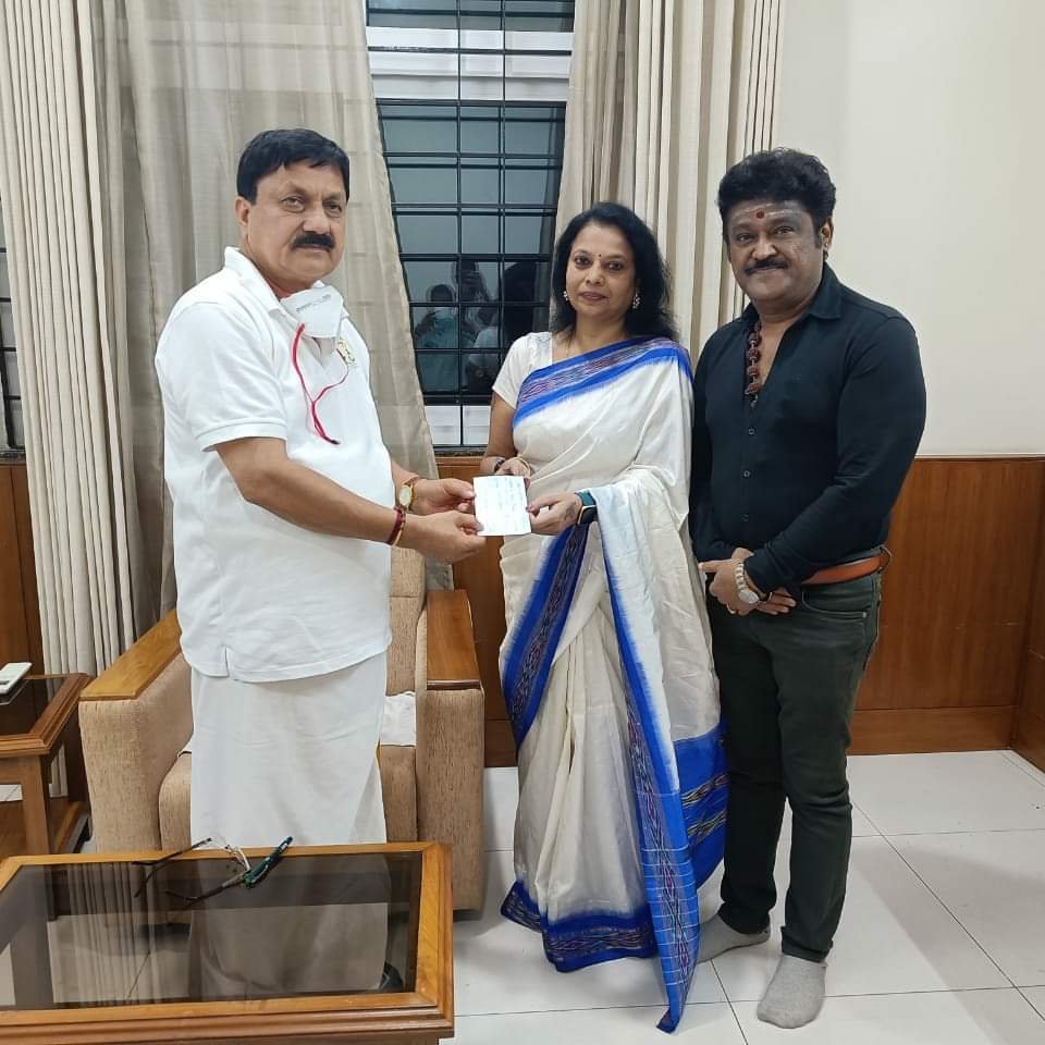 ಅತ್ಯಾಚಾರ ಆರೋಪಿಗಳ ಹೆಡೆಮುರಿ ಕಟ್ಟಿದ ಪೊಲೀಸರಿಗೆ 1 ಲಕ್ಷ ಬಹುಮಾನ ಕೊಟ್ಟ ಜಗ್ಗೇಶ್